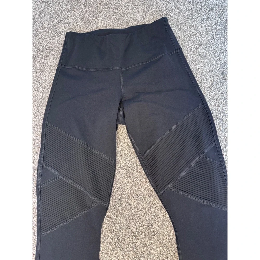 Athleta Textured Moto Ribbing Functional Ankle Zippers Women's XS Black Leggings